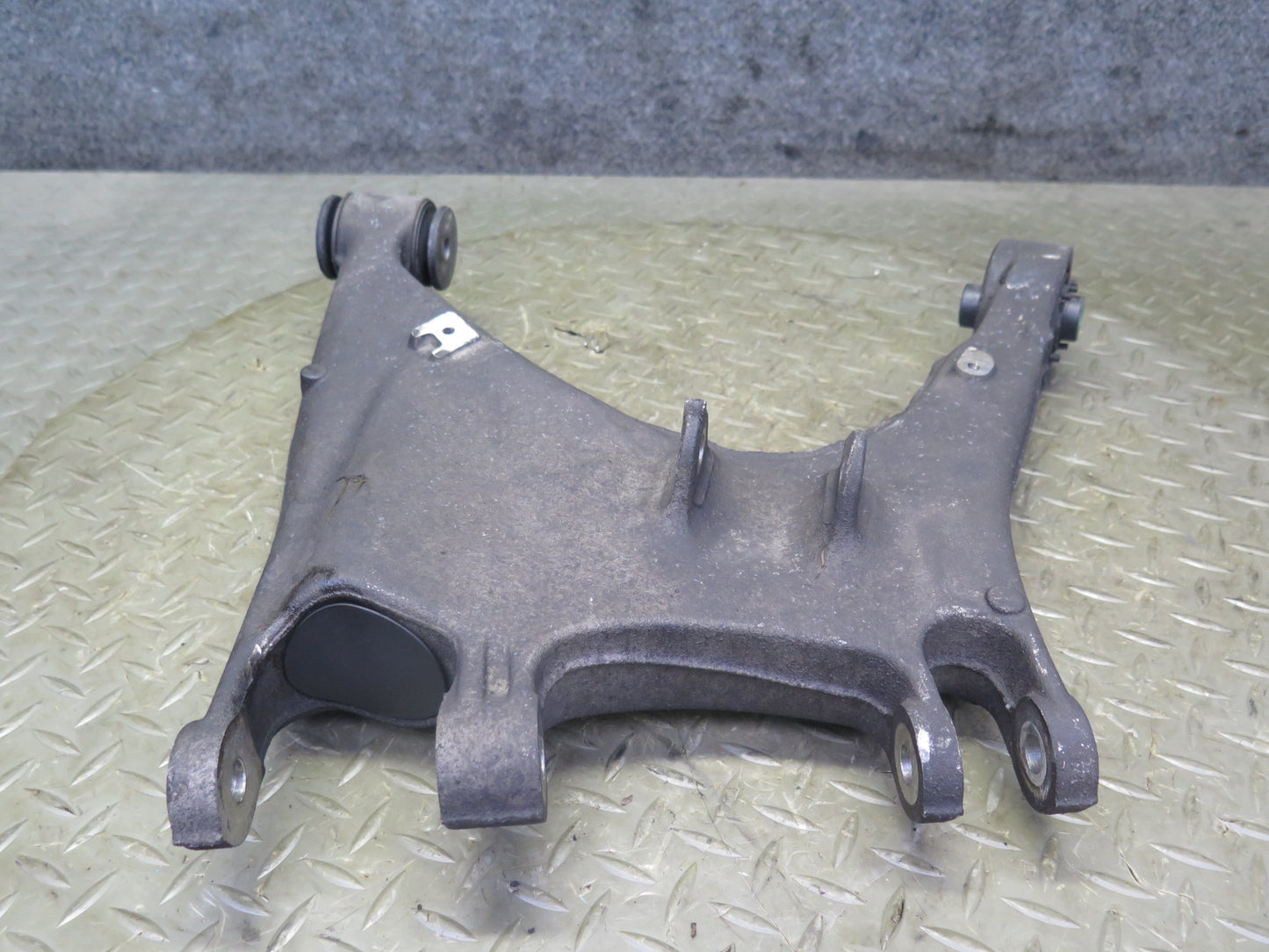 2006-2012 Bentley Continental Flying Spur Rear Left Lower Upper Control Arm Set