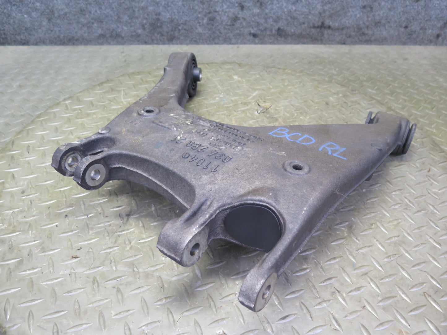 2006-2012 Bentley Continental Flying Spur Rear Left Lower Upper Control Arm Set