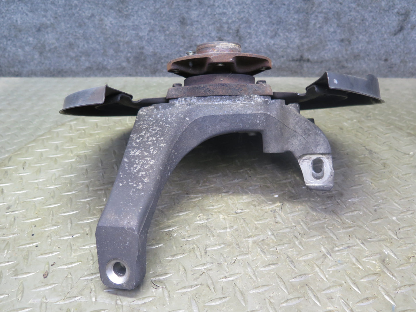 2006-2012 Bentley Continental Flying Spur Rear Left Spindle Knuckle Wheel Hub