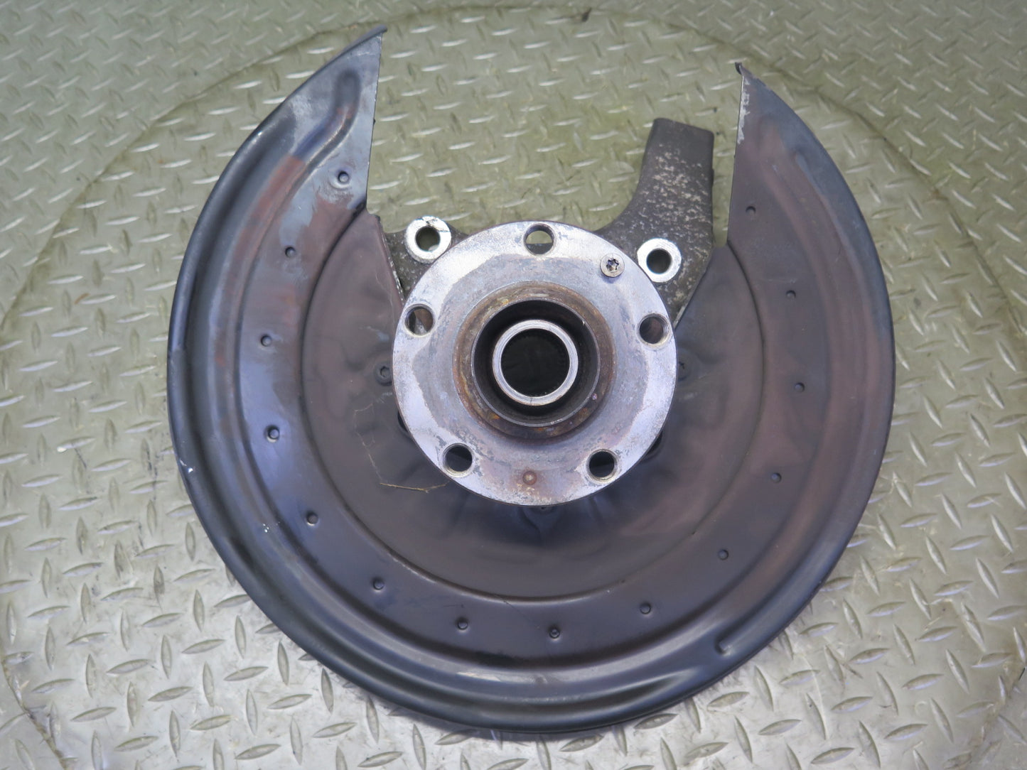 2006-2012 Bentley Continental Flying Spur Rear Left Spindle Knuckle Wheel Hub