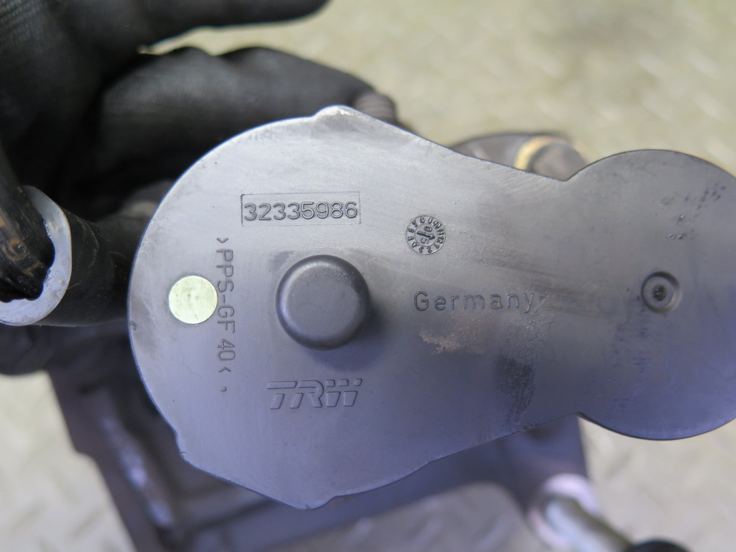 2006-2012 Bentley Flying Spur Rear Left & Right Side Brake Caliper Set