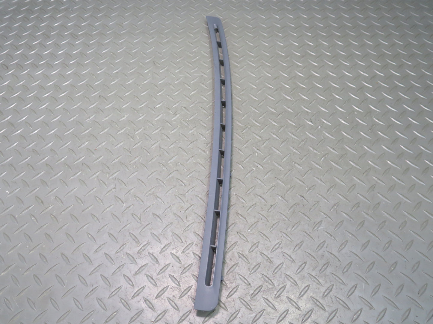 94-99 BMW E36 328ci Set of 2 Dash Front Left & Right Defrost Air Vent Grille OEM