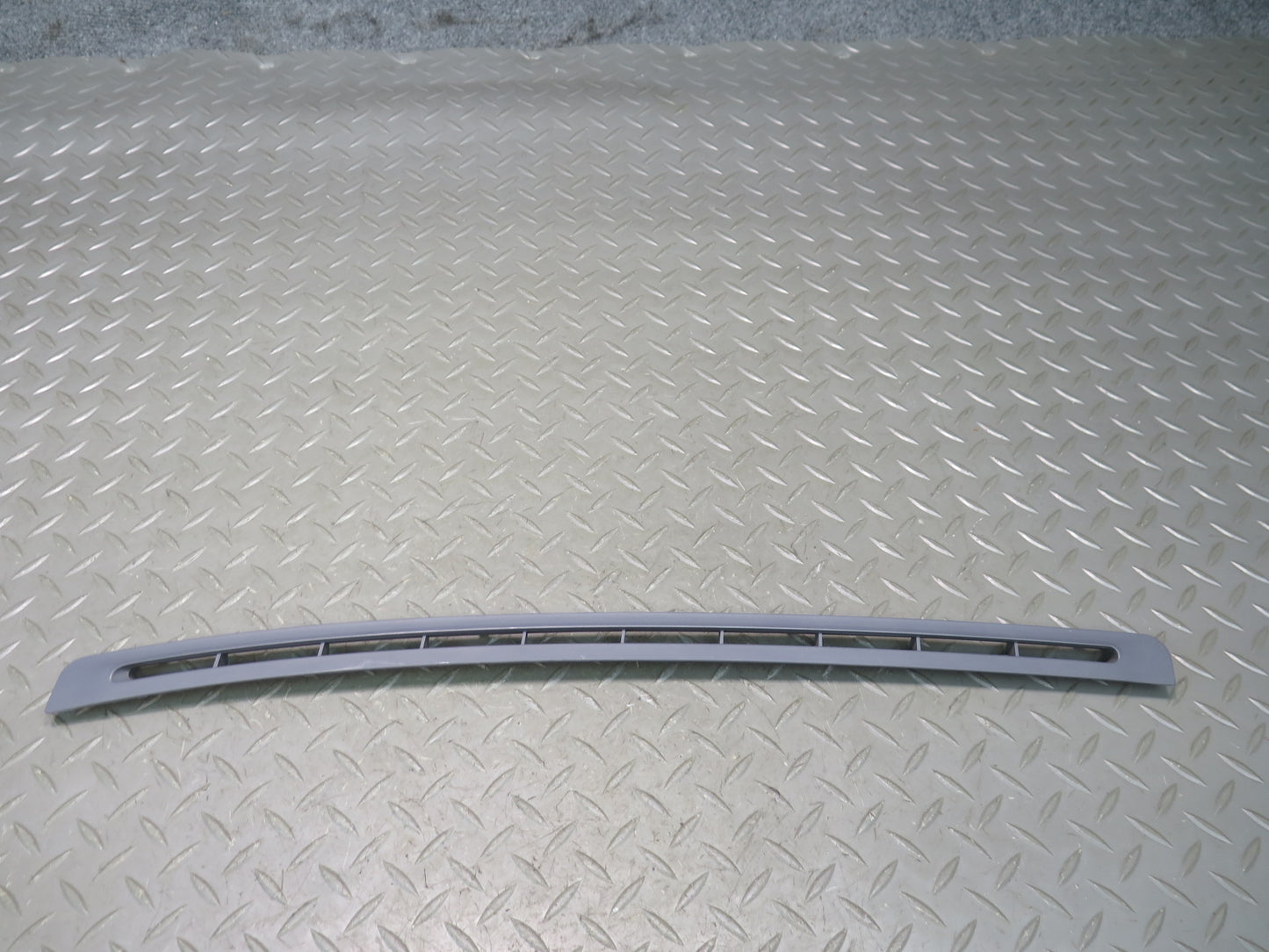 94-99 BMW E36 328ci Set of 2 Dash Front Left & Right Defrost Air Vent Grille OEM