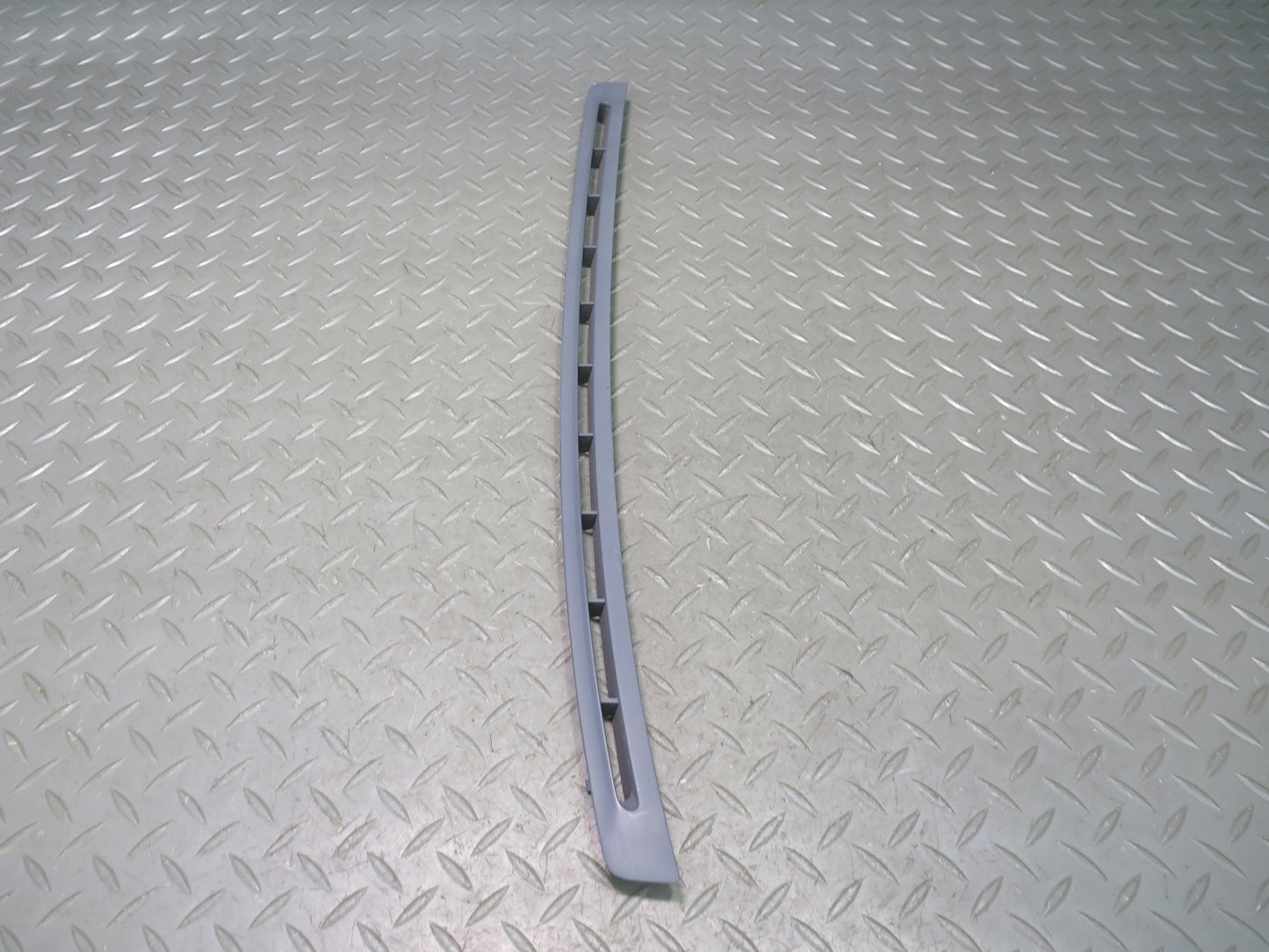 94-99 BMW E36 328ci Set of 2 Dash Front Left & Right Defrost Air Vent Grille OEM