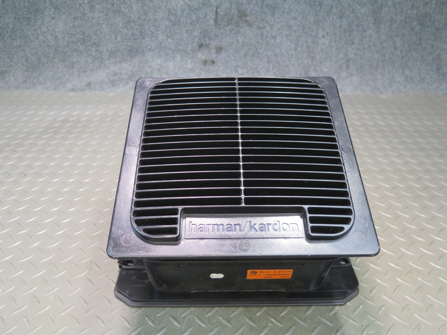 98-99 BMW E36 328CI Convert Rear TOP Hi-fi Harman Kardon Subwoofer Speaker OEM