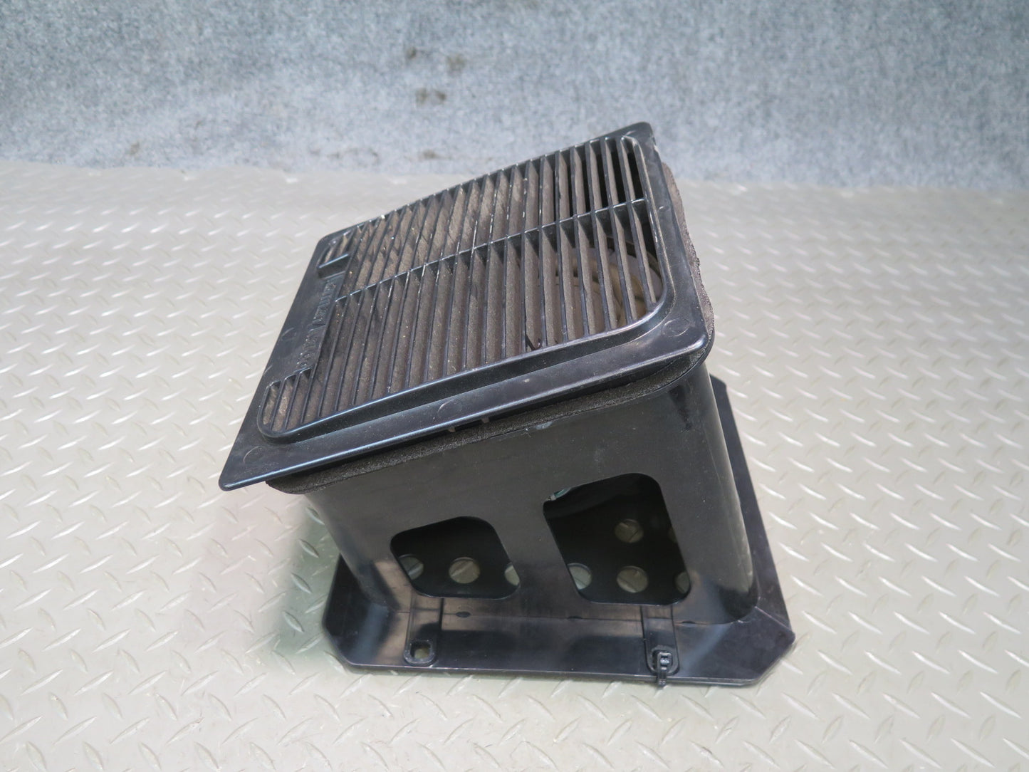 98-99 BMW E36 328CI Convert Rear TOP Hi-fi Harman Kardon Subwoofer Speaker OEM