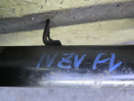 84-86 Nissan Z31 300ZX Turbo Front Left Shock Absorber Wheel Hub 54303-11P00 OEM