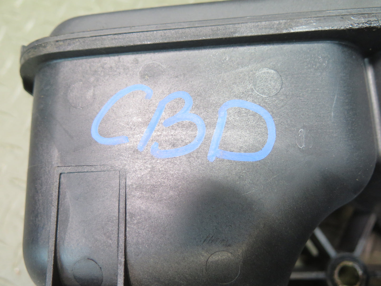 94-99 BMW E36 328IC 325IC Fuel Evap Vapor Charcoal Canister 1183508 OEM