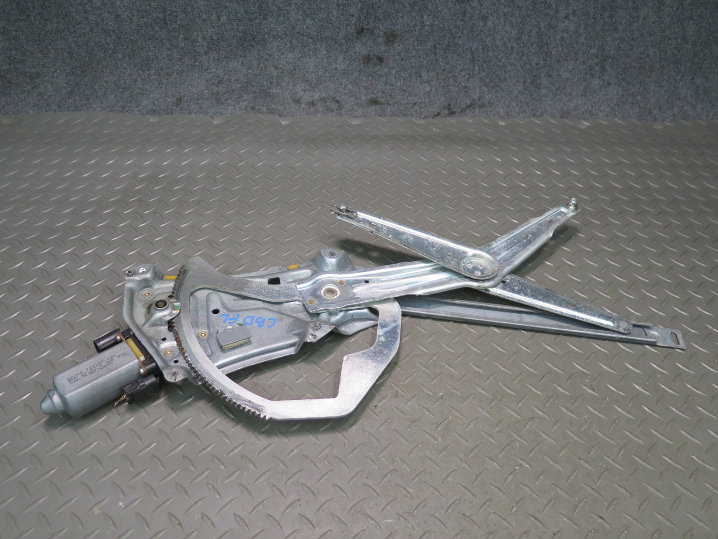 94-99 BMW E36 328IC Convertible Coupe Left Door Window Regulator w Motor OEM