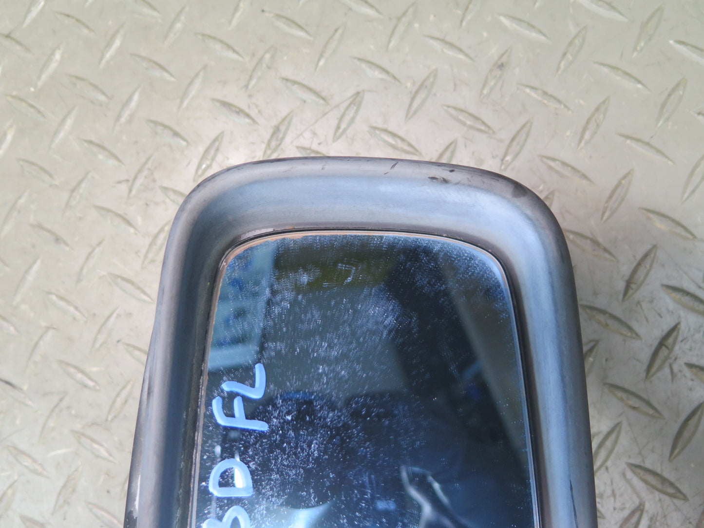 96-99 BMW E36 328iC 2-DOOR Left Exterior Side View Mirror Glass Discoloration