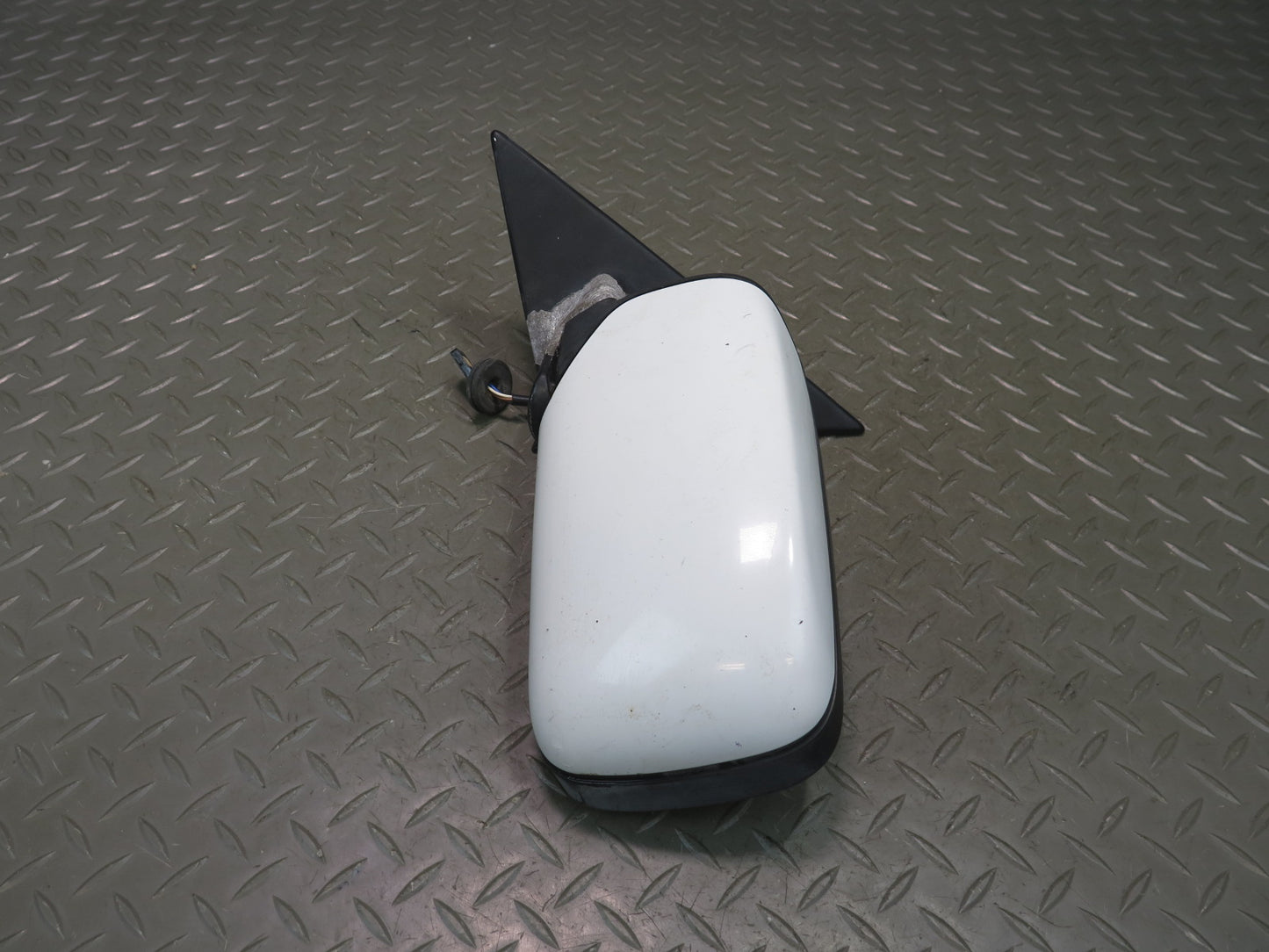 96-99 BMW E36 328iC 2-DOOR Left Exterior Side View Mirror Glass Discoloration