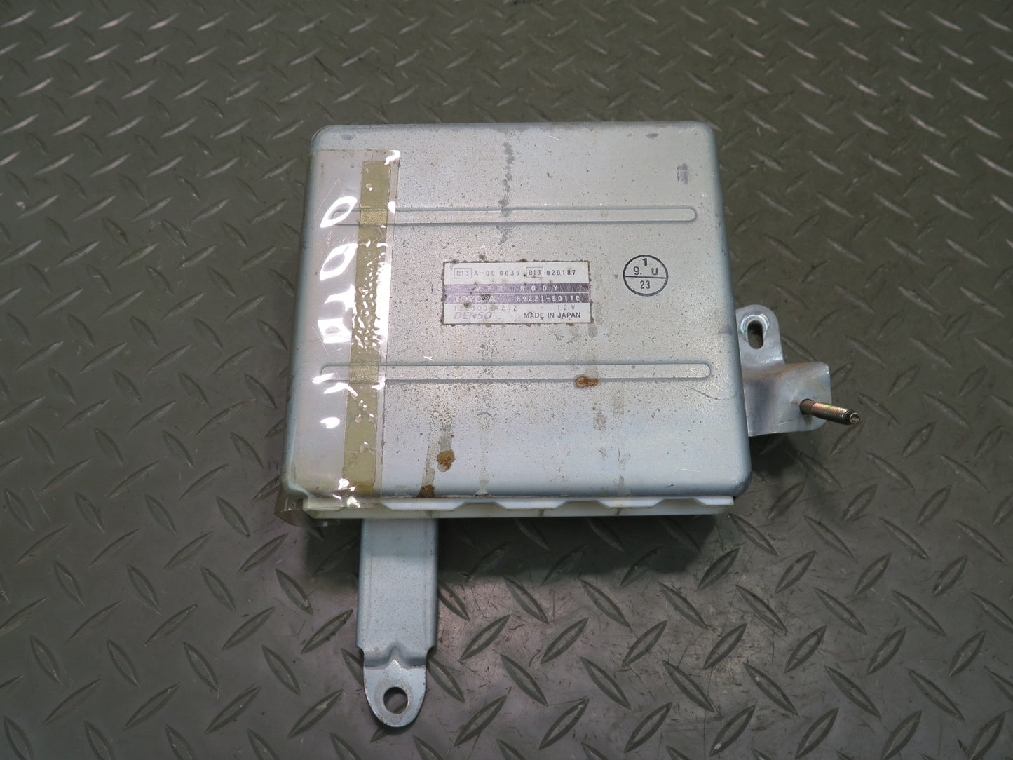 99-00 Lexus UCF20L LS400 MPX Multiplex Body Control Module Unit 89221-50110 OEM