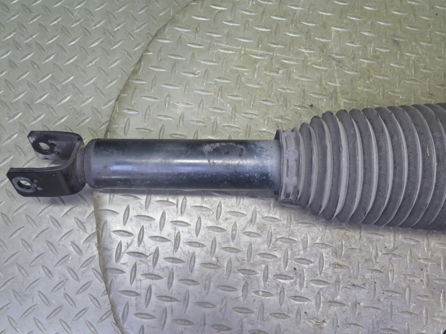 2006-2012 Bentley Flying Spur Rear Left Side Air Ride Air Shock Strut Absorber