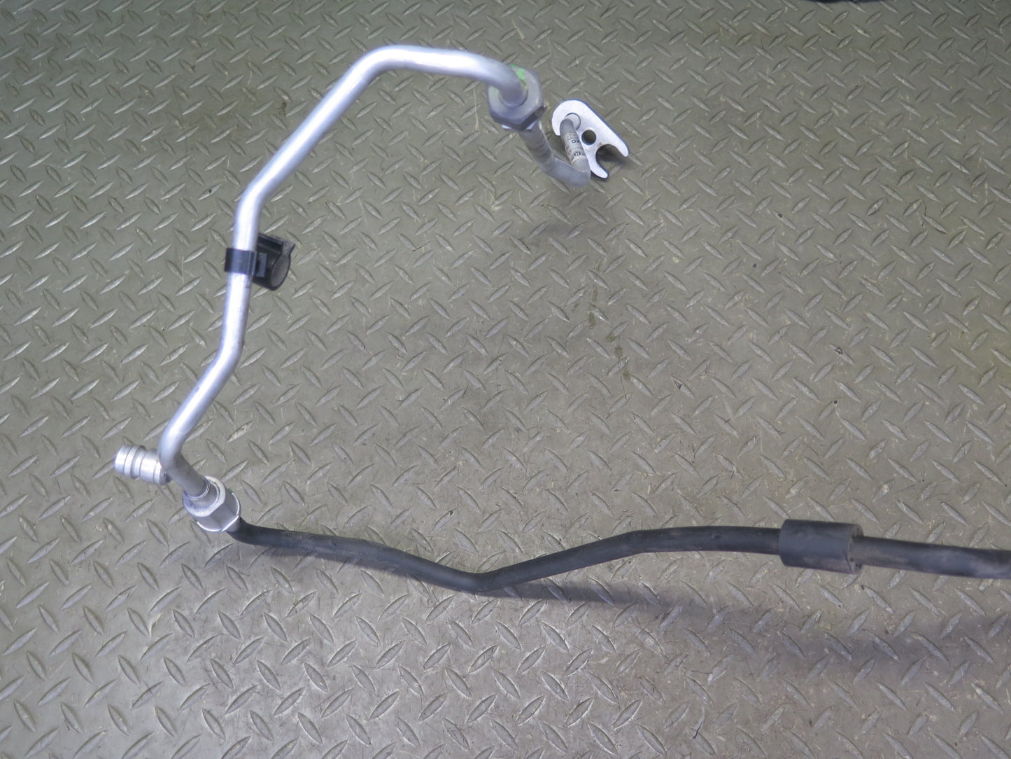 2006-2012 Bentley Flying Spur A/C Air Condition Hose Pipe Line Dryer Set