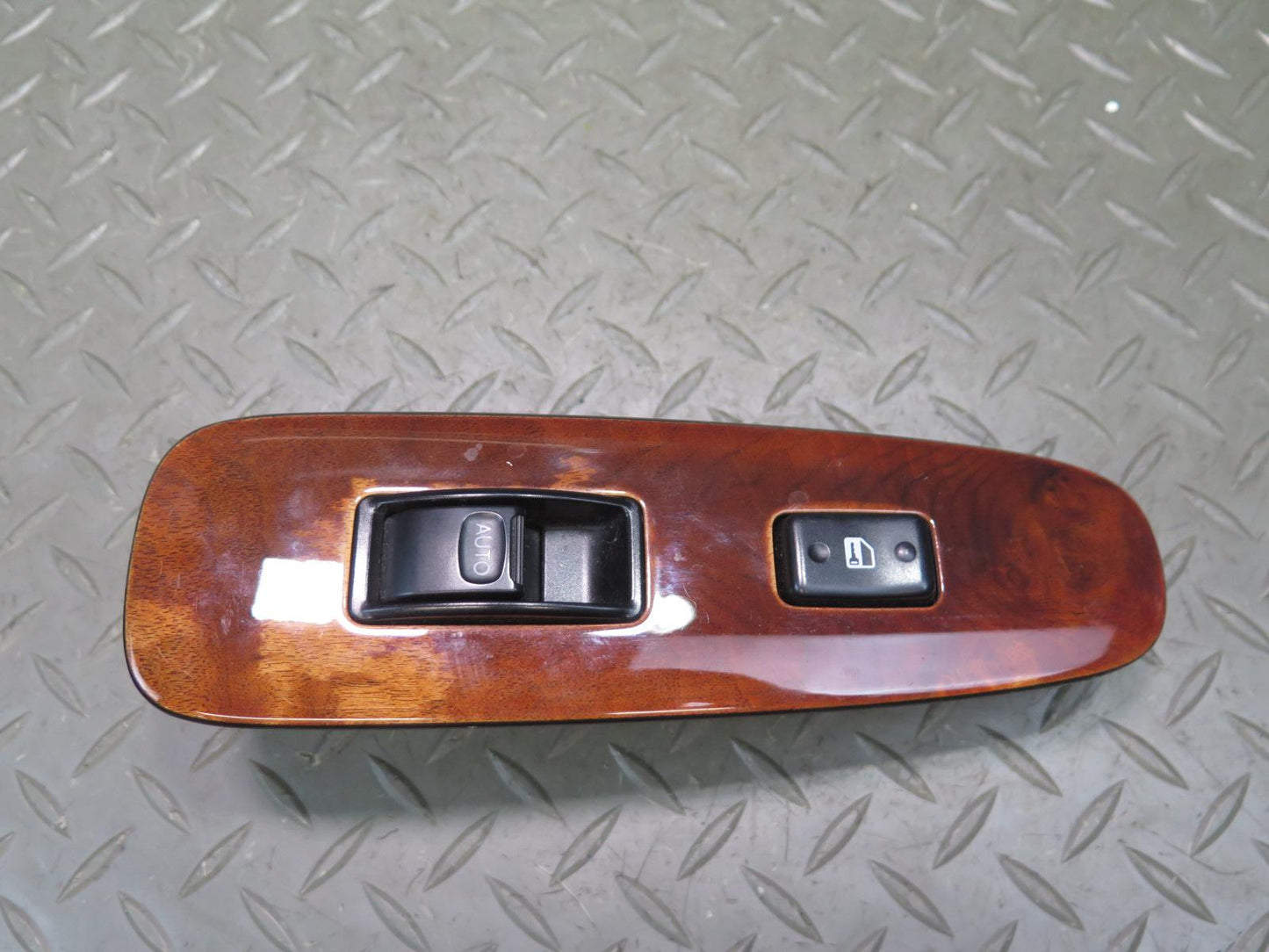 98-00 Lexus UCF20L LS400 Front Right Passenger Door Window Switch w Trim OEM