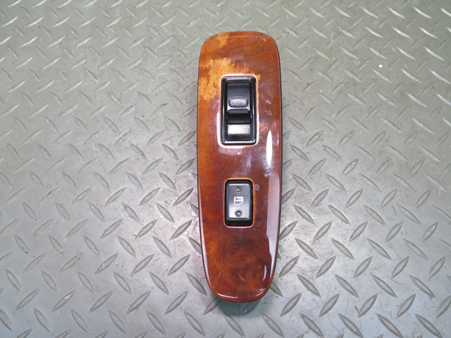 98-00 Lexus UCF20L LS400 Front Right Passenger Door Window Switch w Trim OEM