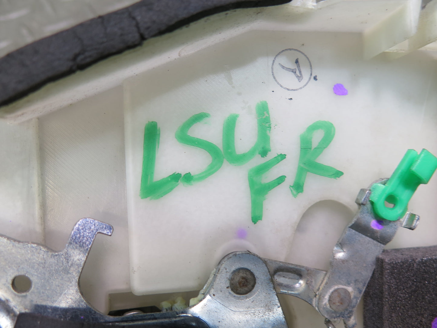 98-00 Lexus UCF20L LS400 Front Right Passenger Door Lock Latch Actuator OEM