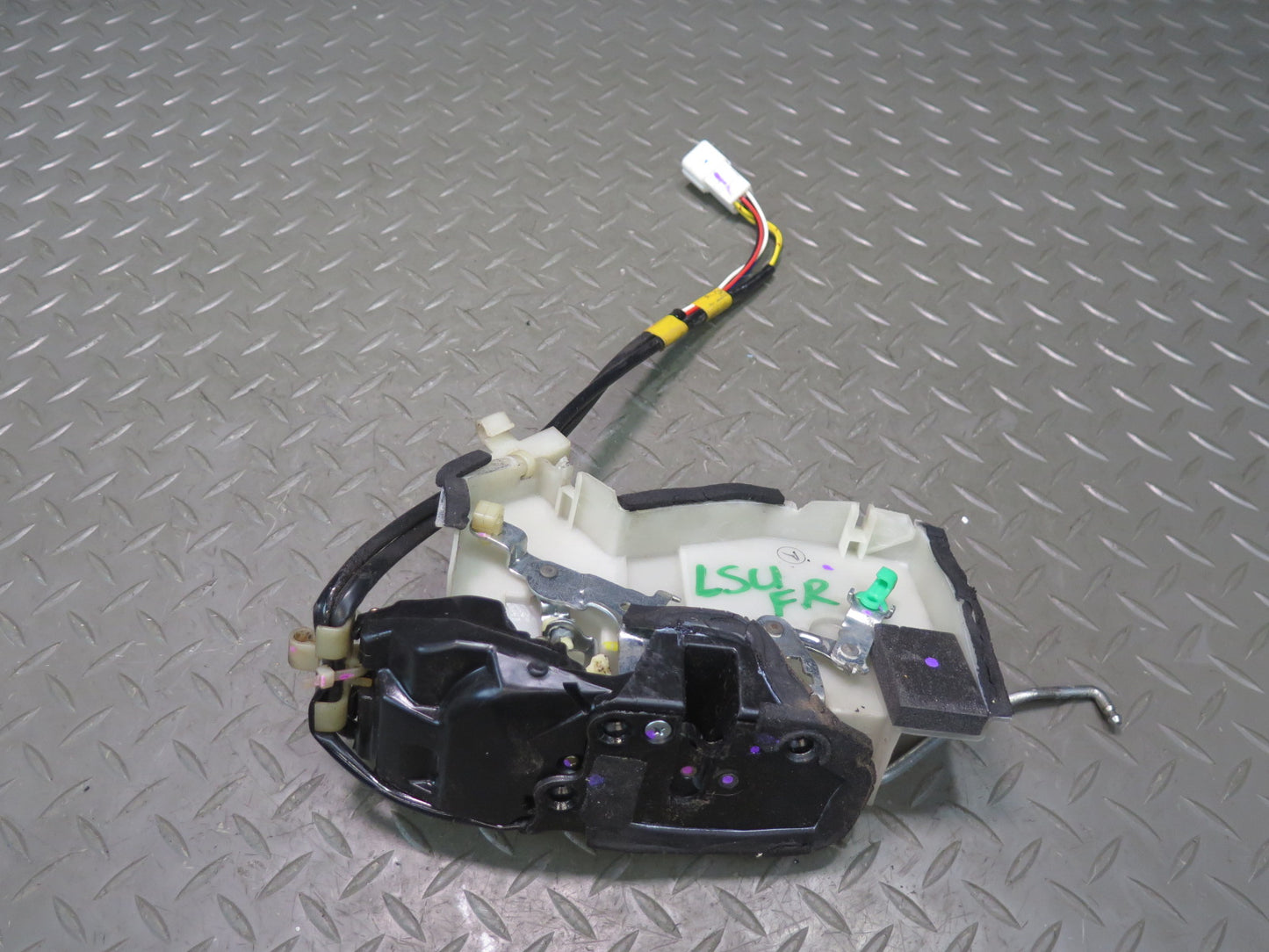 98-00 Lexus UCF20L LS400 Front Right Passenger Door Lock Latch Actuator OEM