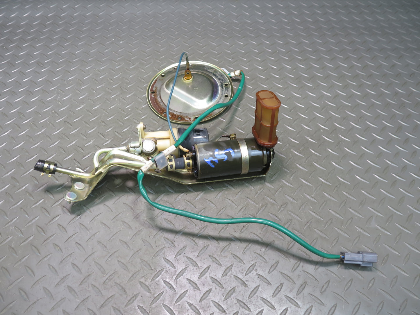 2000 Lexus UCF20L LS400 1UZFE Set of 2 Fuel Pump Level Sensor Sending Unit OEM