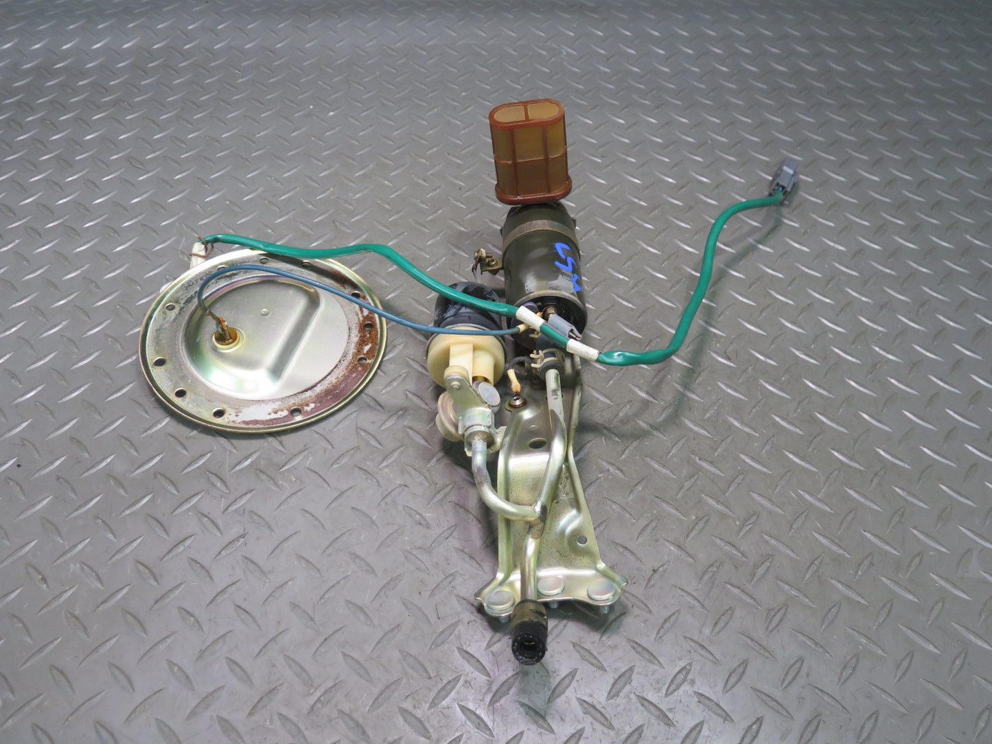 2000 Lexus UCF20L LS400 1UZFE Set of 2 Fuel Pump Level Sensor Sending Unit OEM