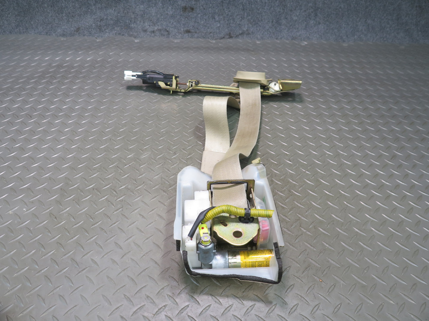 98-00 LEXUS LS400 FRONT RIGHT & LEFT SIDE SEATBELT RETRACTOR SET OEM