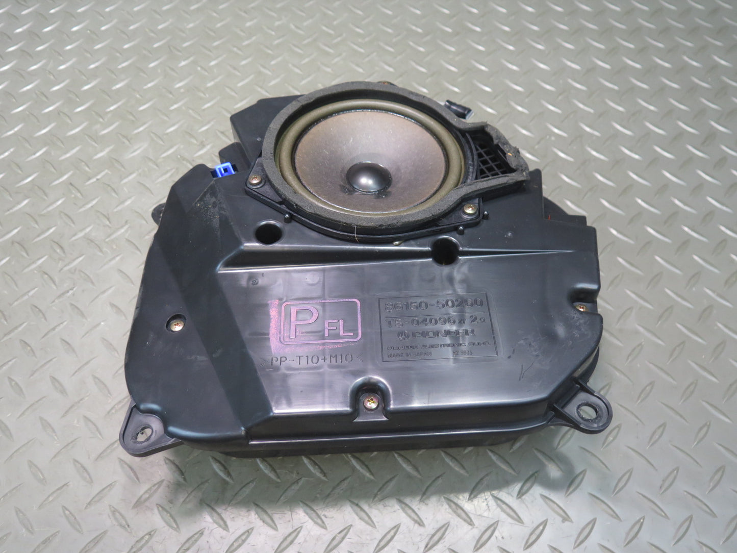 95-00 Lexus UCF20L LS400 Set of 2 Front Left & Right Door Speaker Pioneer OEM