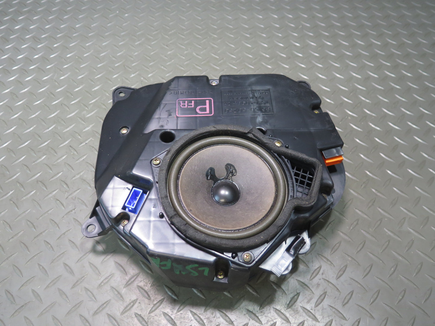 95-00 Lexus UCF20L LS400 Set of 2 Front Left & Right Door Speaker Pioneer OEM