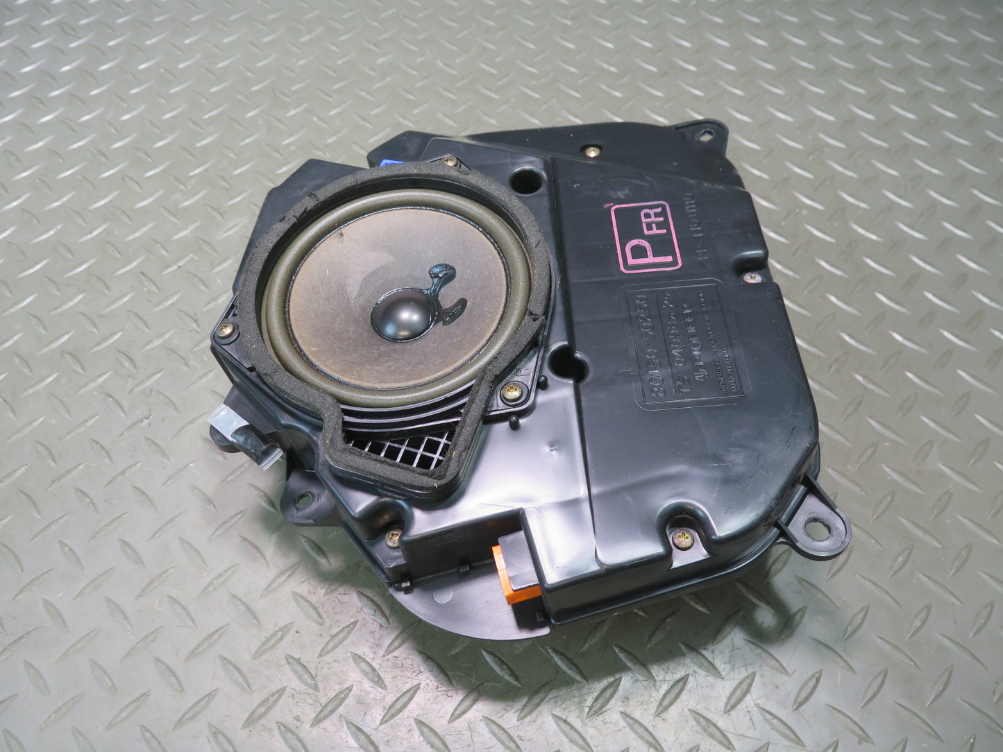 95-00 Lexus UCF20L LS400 Set of 2 Front Left & Right Door Speaker Pioneer OEM