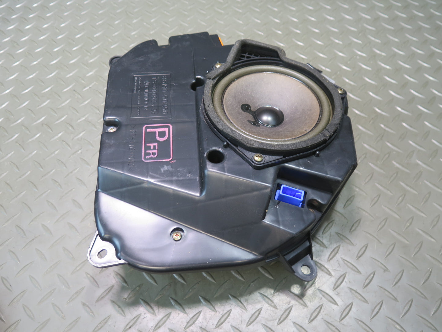 95-00 Lexus UCF20L LS400 Set of 2 Front Left & Right Door Speaker Pioneer OEM
