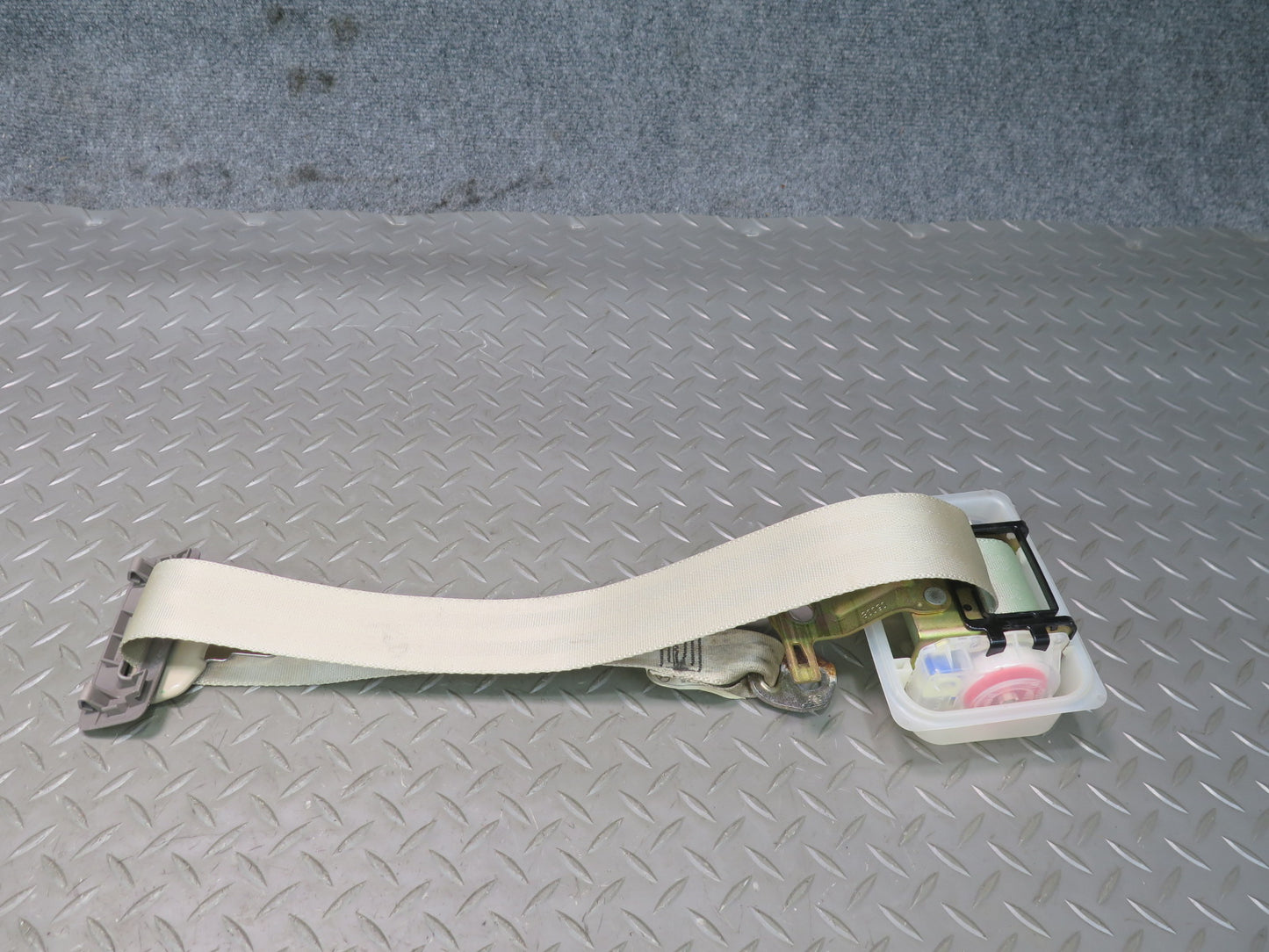 98-00 LEXUS LS400 UCF20 REAR LEFT CENTER RIGHT SIDE SEATBELT RETRACTOR SET OEM