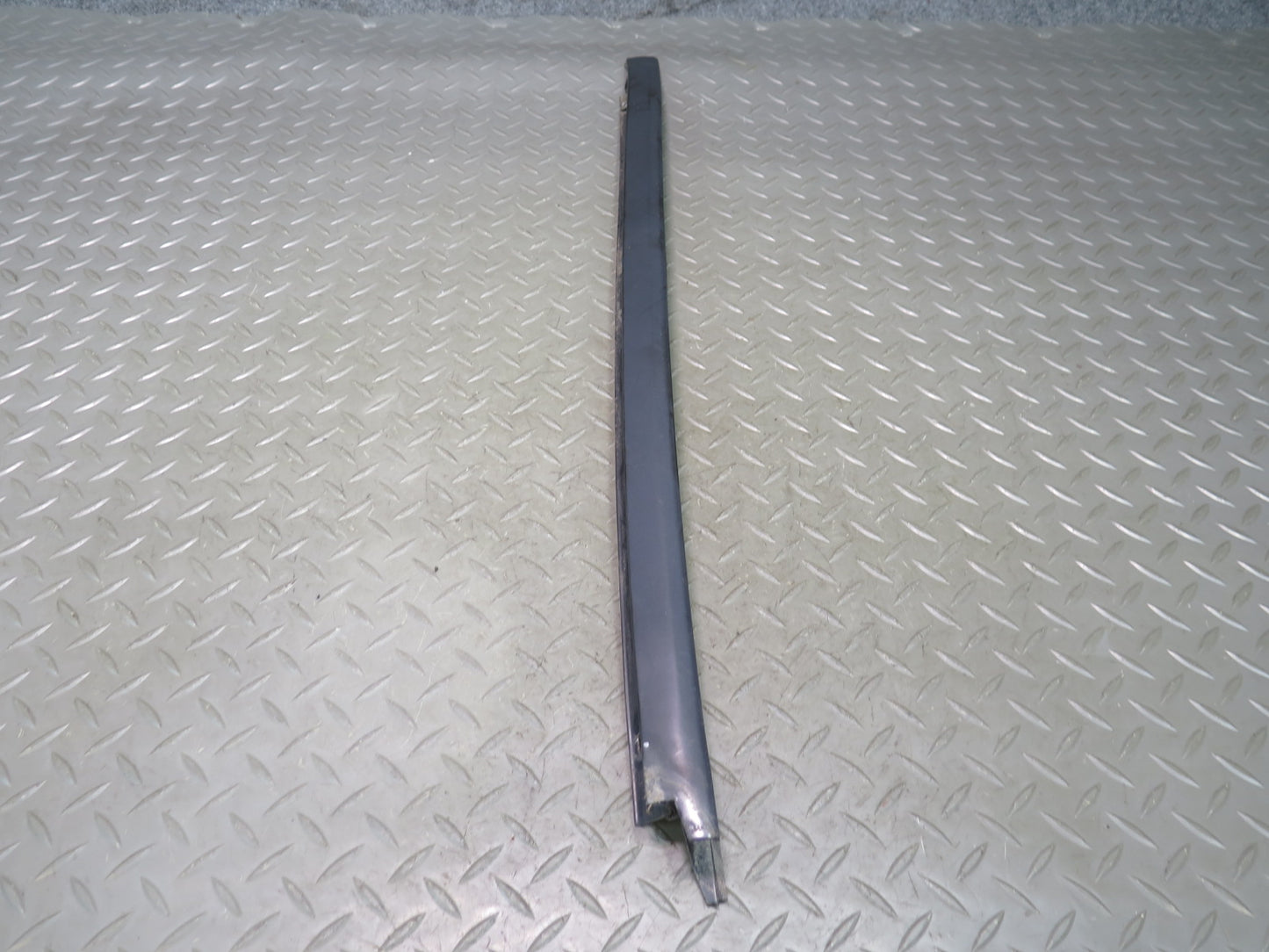 98-00 Lexus UCF20L LS400 Set of 2 Front Windshield Trim Molding Cover OEM