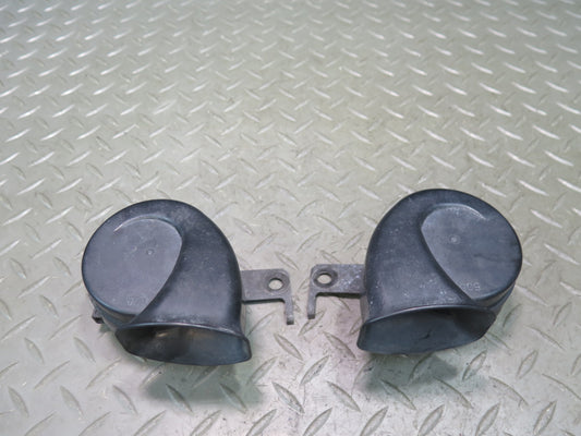 98-00 Lexus UCF20L LS400 Set of 2 High & Low Tone Note Pitch Horn Signal OEM