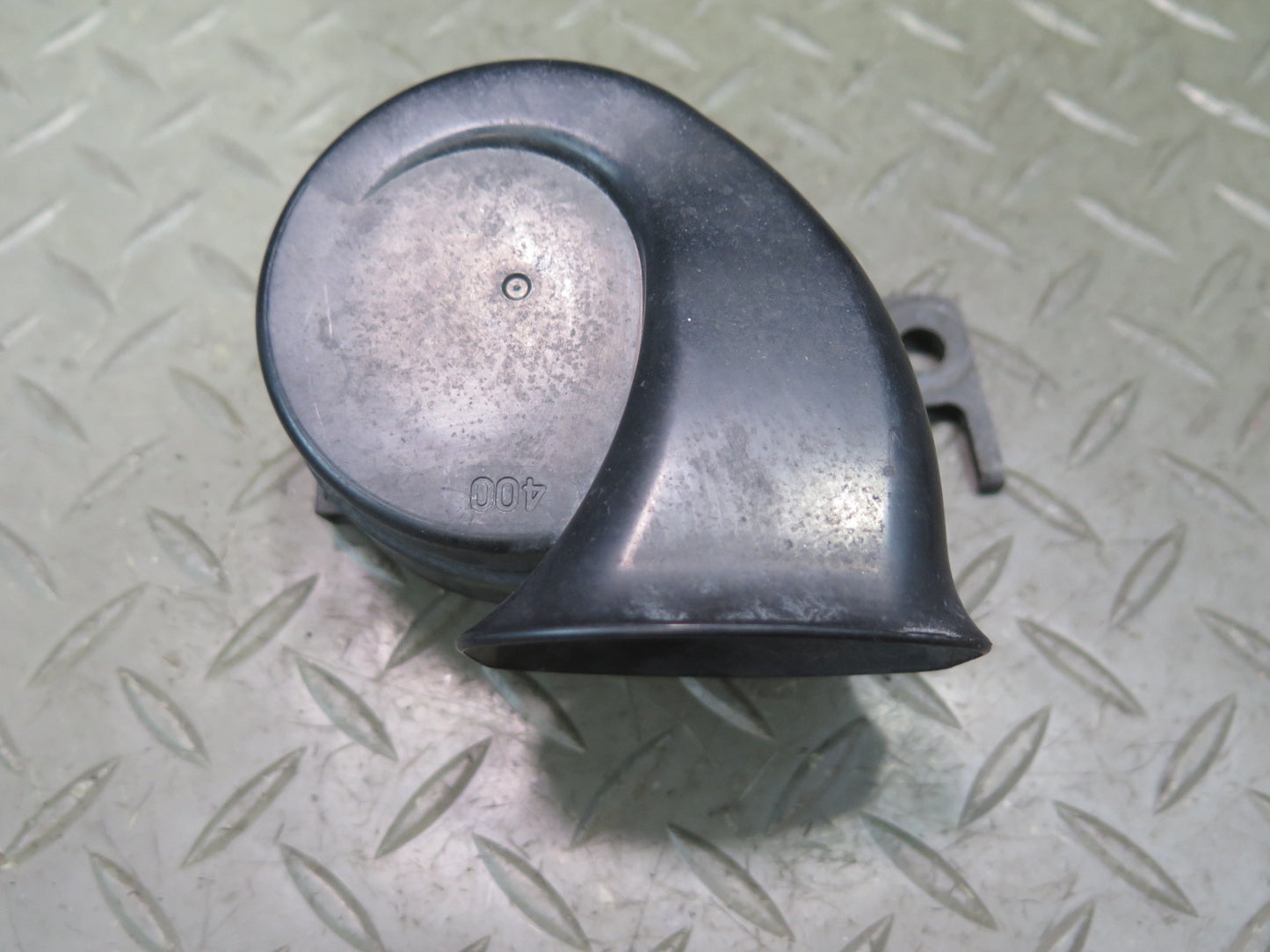 98-00 Lexus UCF20L LS400 Set of 2 High & Low Tone Note Pitch Horn Signal OEM
