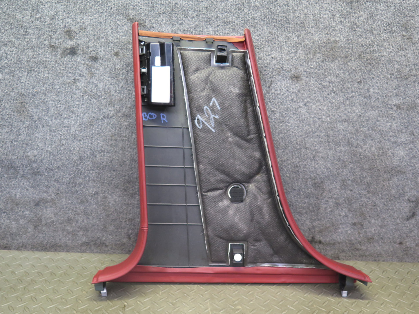 2006-2012 Bentley Flying Spur Right & Left Side B Pillar Lower Trim Cover Set