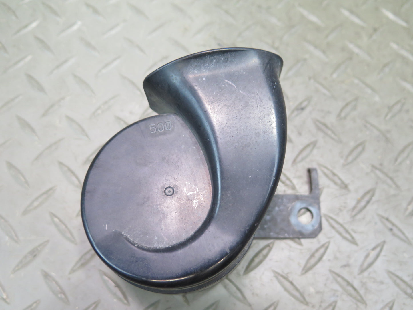 98-00 Lexus UCF20L LS400 Set of 2 High & Low Tone Note Pitch Horn Signal OEM