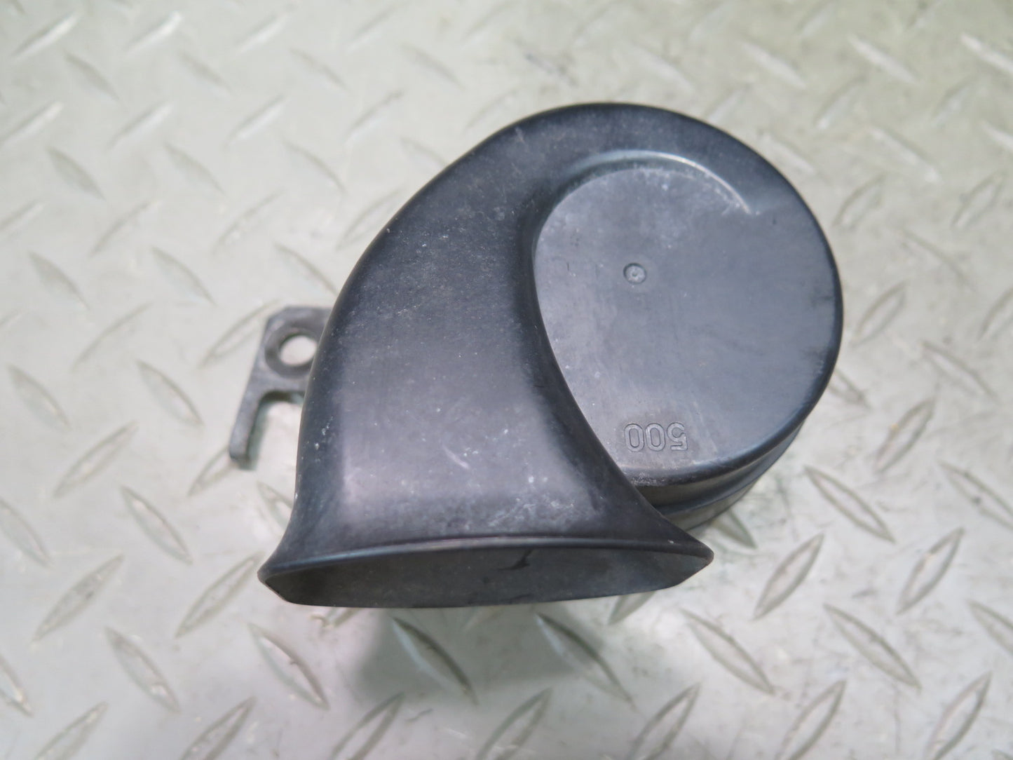 98-00 Lexus UCF20L LS400 Set of 2 High & Low Tone Note Pitch Horn Signal OEM