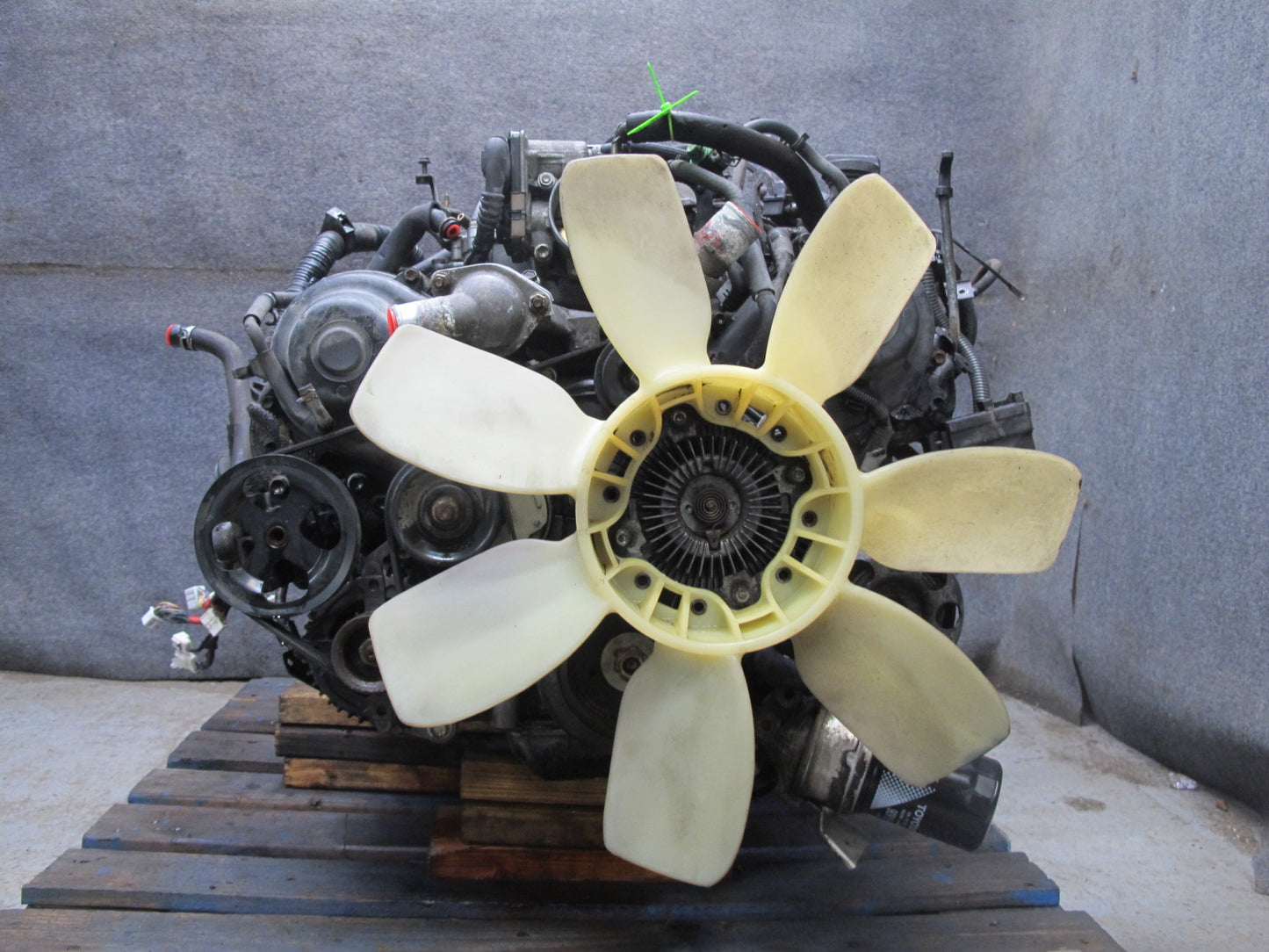 2003 Lexus UZJ100L LX470 4.7L V8 2UZFE Complete Engine Motor VIN T 5th Digit