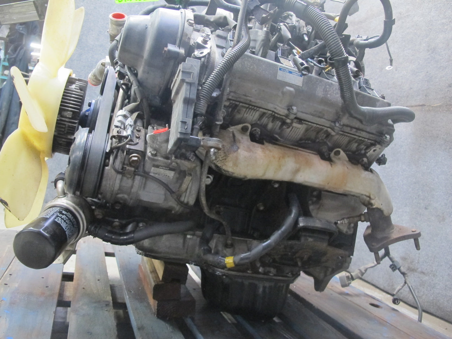 2003 Lexus UZJ100L LX470 4.7L V8 2UZFE Complete Engine Motor VIN T 5th Digit