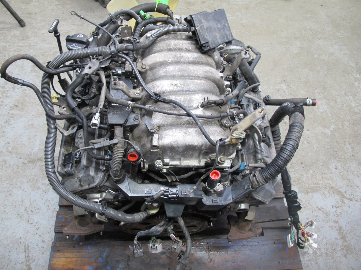 2003 Lexus UZJ100L LX470 4.7L V8 2UZFE Complete Engine Motor VIN T 5th Digit