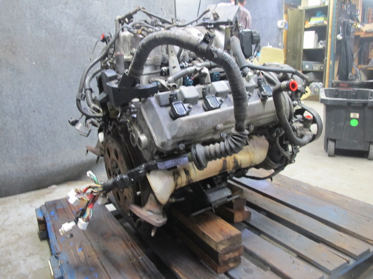 2003 Lexus UZJ100L LX470 4.7L V8 2UZFE Complete Engine Motor VIN T 5th Digit