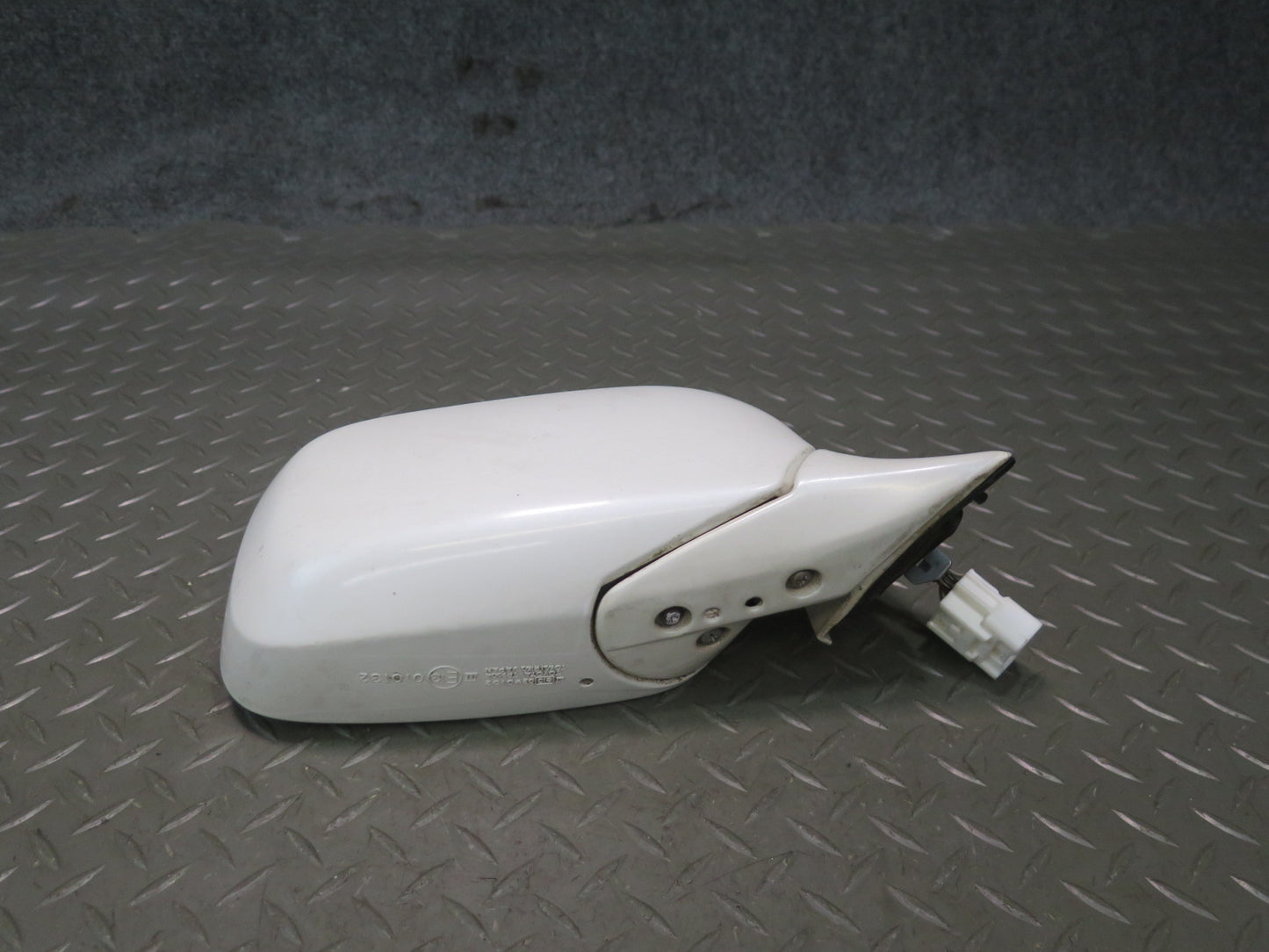 98-00 Lexus UCF20L LS400 Right Door Exterior Side View Heated Mirror White OEM
