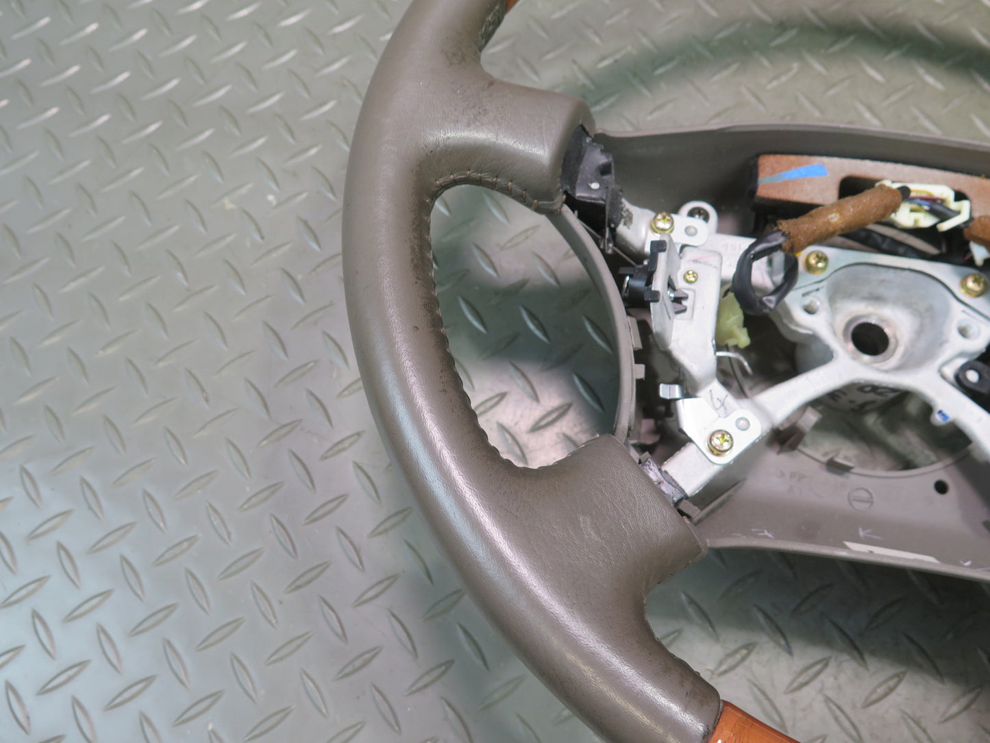 98-00 Lexus UCF20L LS400 Leather Wood Steering Brown w Cruise Control Switch OEM