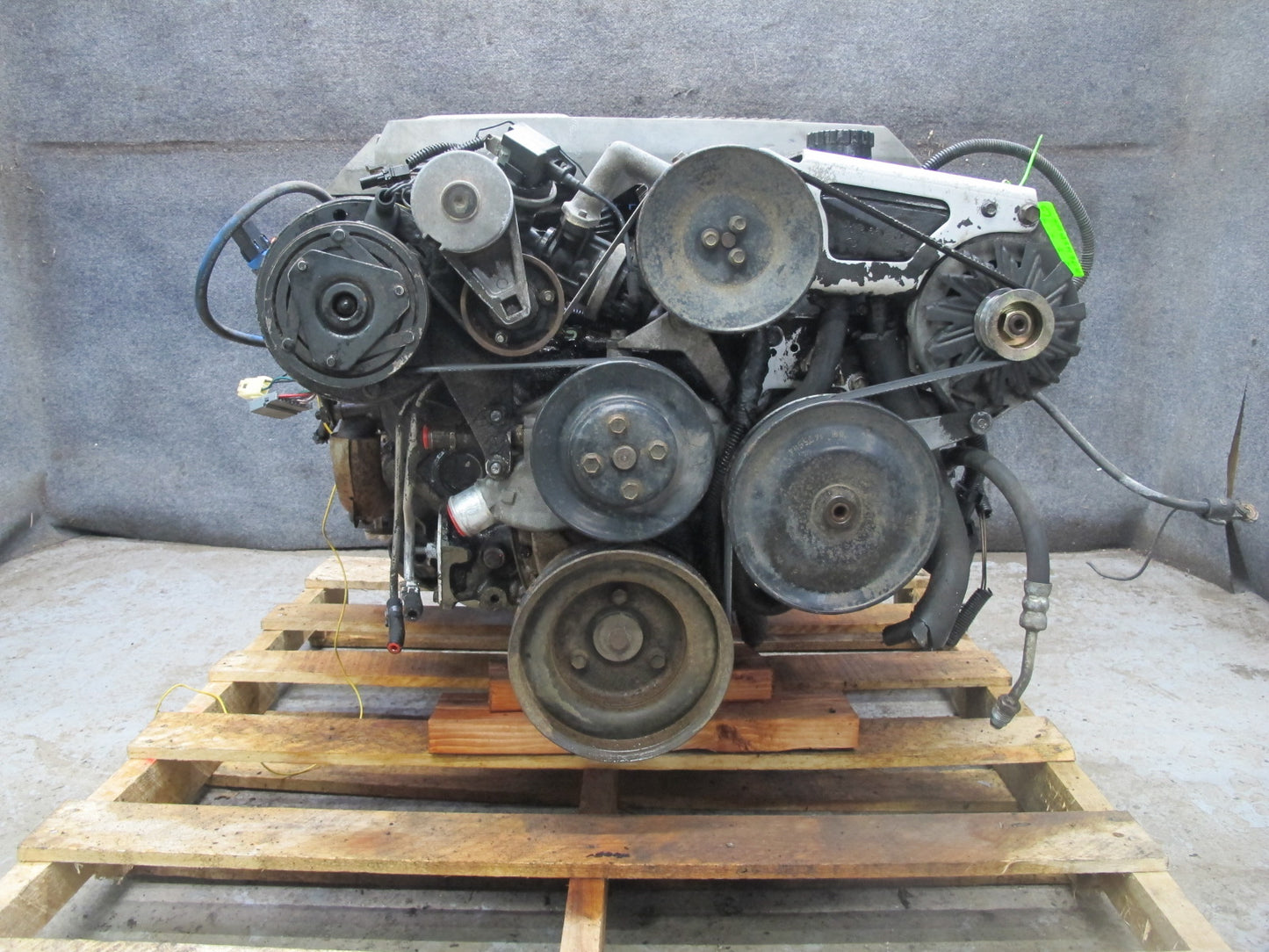 1984 Chevrolet Corvette C4 5.7L V8 L83 VIN 8 8th Complete Engine Motor 121K Mile