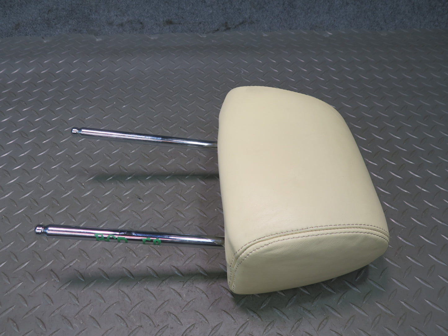 2006-2012 Bentley Flying Spur Front Left & Right Side Seat Headrest Beige Set