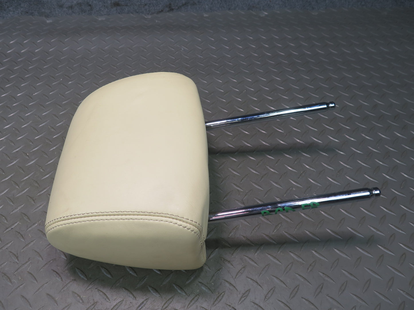2006-2012 Bentley Flying Spur Front Left & Right Side Seat Headrest Beige Set