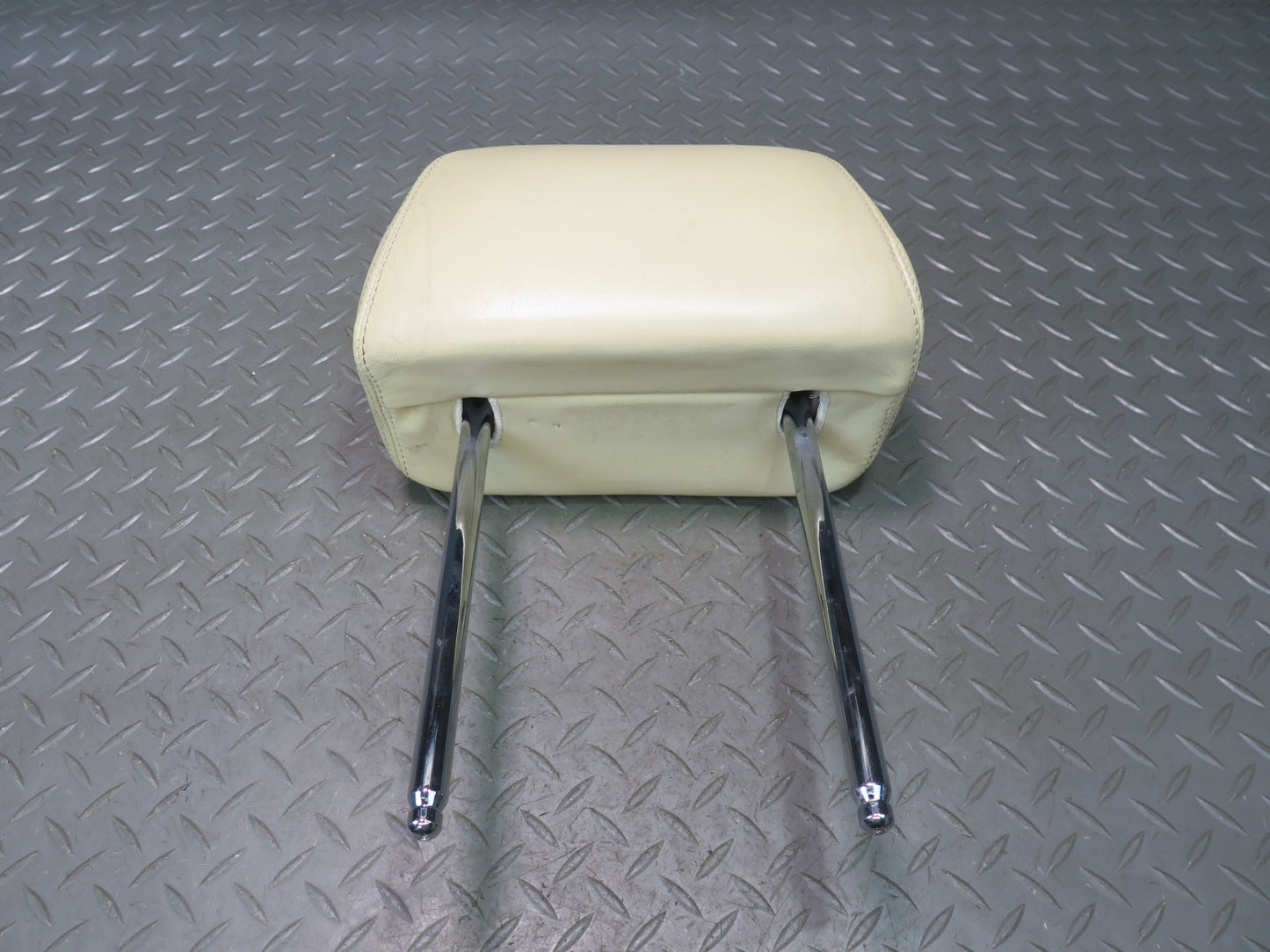 2006-2012 Bentley Flying Spur Front Left & Right Side Seat Headrest Beige Set