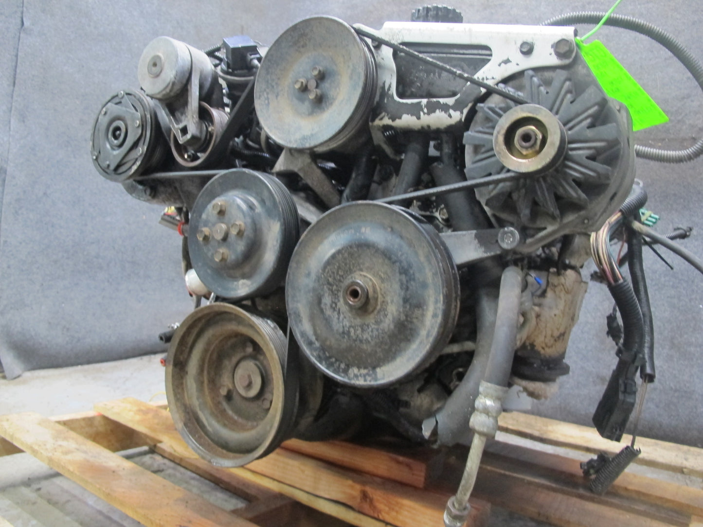 1984 Chevrolet Corvette C4 5.7L V8 L83 VIN 8 8th Complete Engine Motor 121K Mile