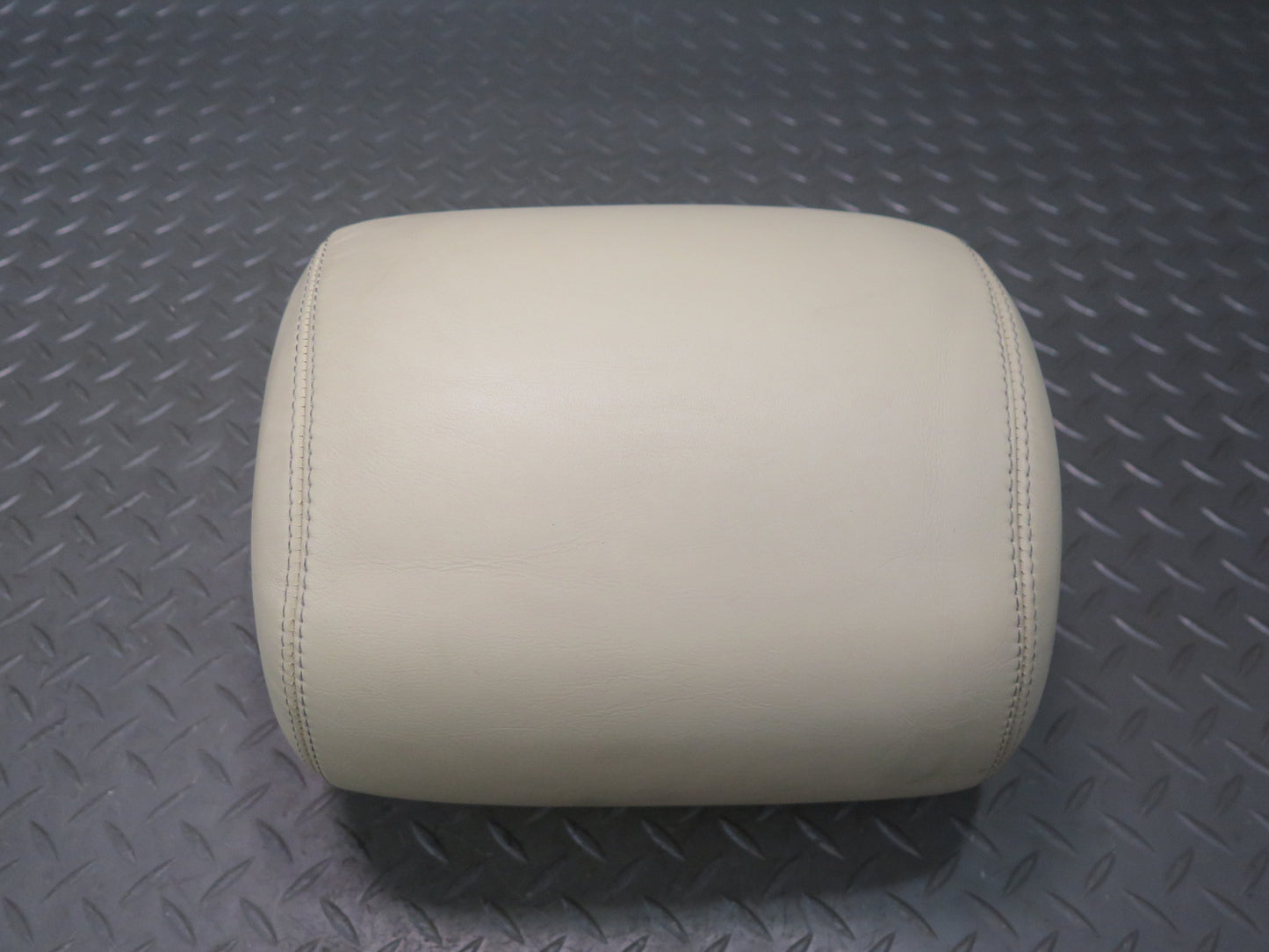 2006-2012 Bentley Flying Spur Rear Left & Right Side Seat Headrest Beige Set
