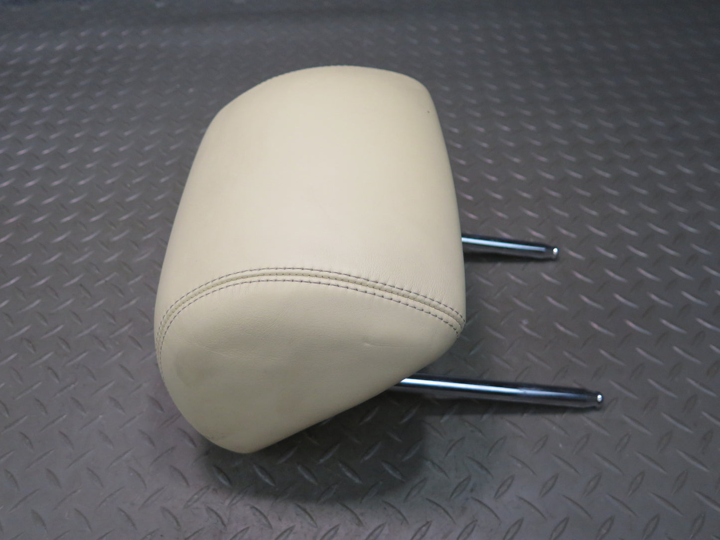2006-2012 Bentley Flying Spur Rear Left & Right Side Seat Headrest Beige Set
