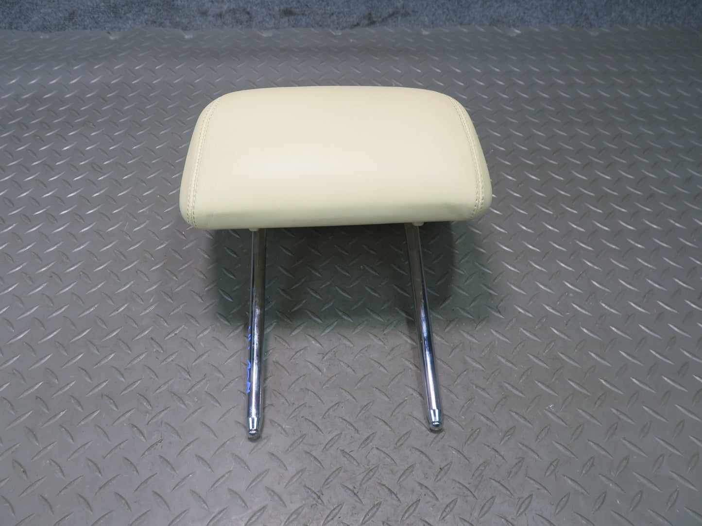 2006-2012 Bentley Flying Spur Rear Left & Right Side Seat Headrest Beige Set